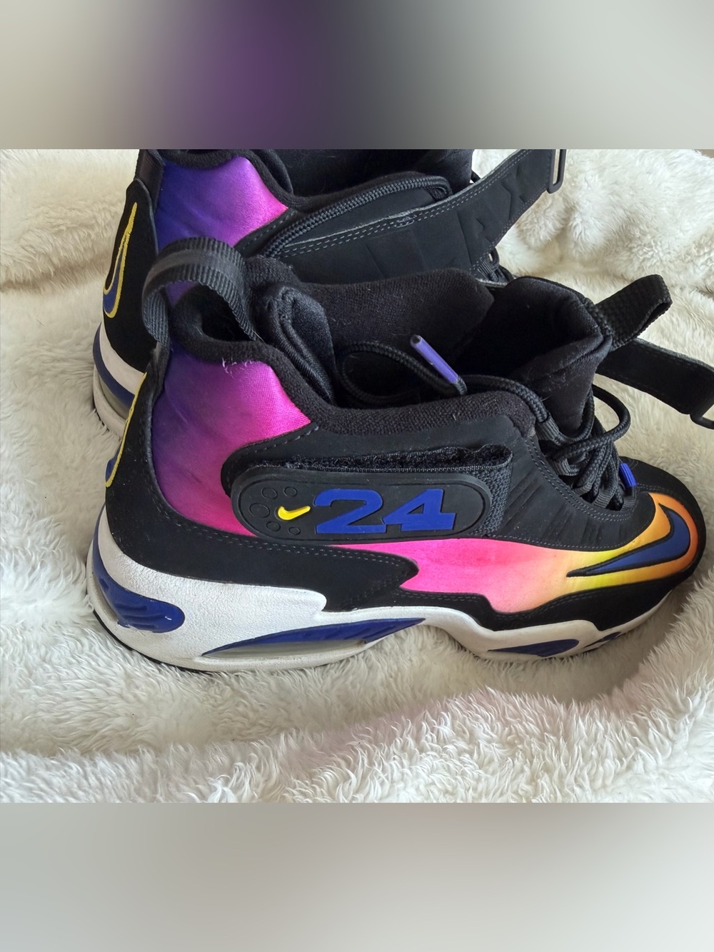 Nike Air Griffey Max 1   
9.5 - Picture 14 of 16